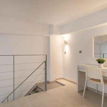 公寓 Alison's Loft 阿利坎特